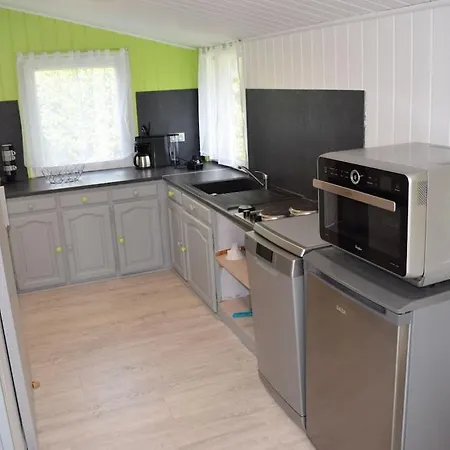 1 Bedroom * Bretteville-sur-Ay