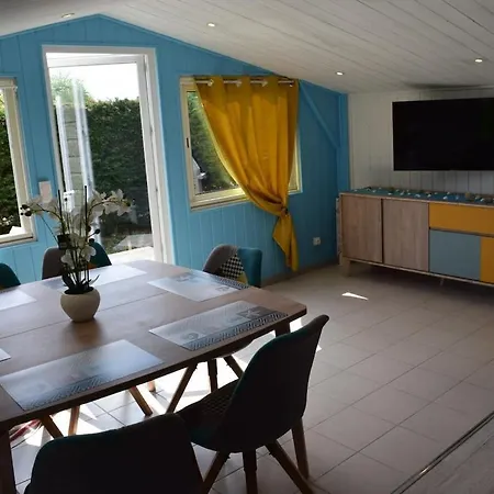 1 Bedroom * Bretteville-sur-Ay